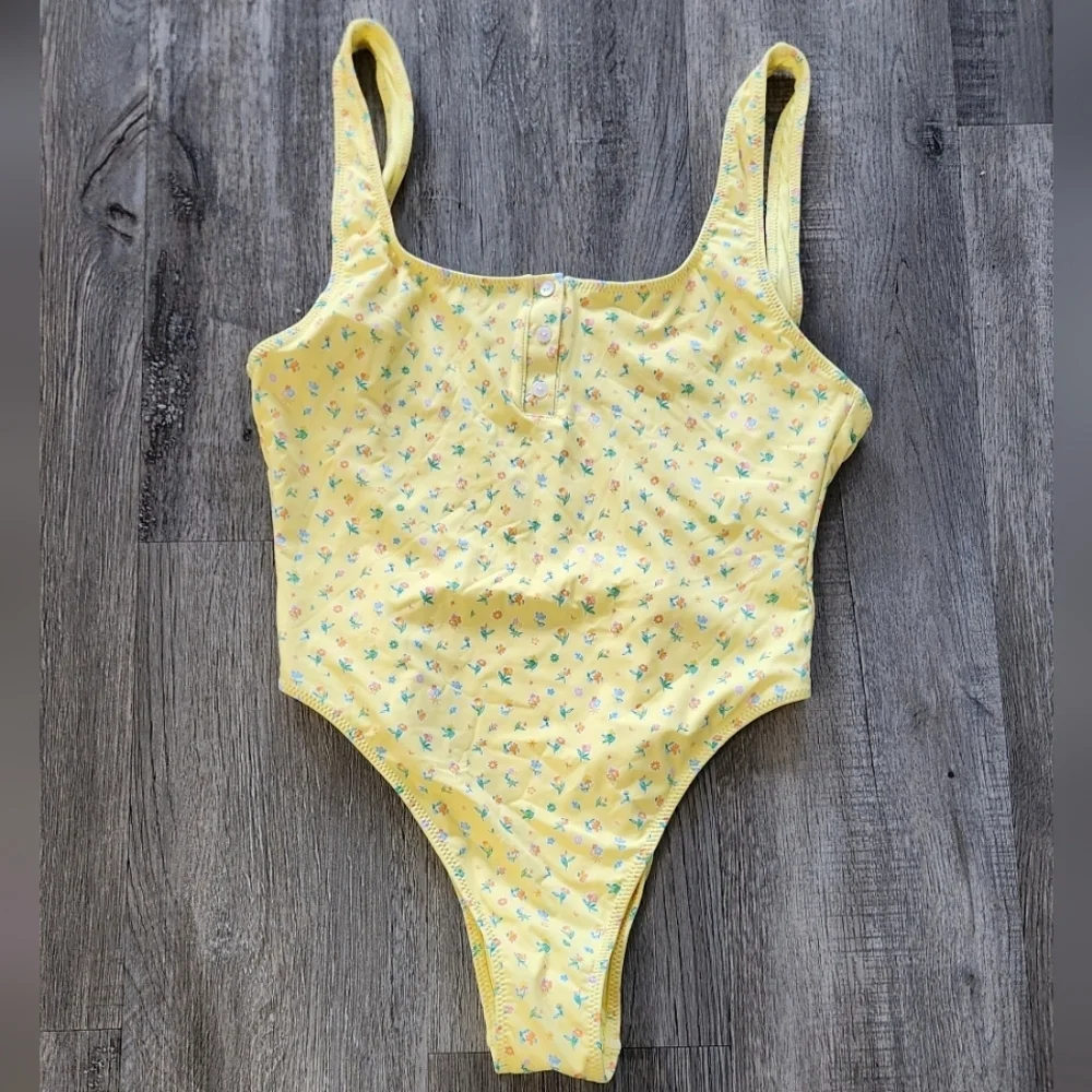 Frankie's Bikinis x Pamela Anderson One Piece swimsuit‎